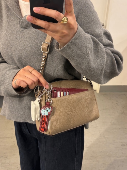 ear PAPILLONNERほしさんのショルダーバッグを使ったコーディネート 