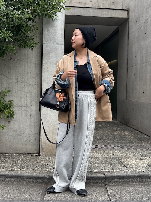 本革/ショルダー付き》スタッズボストンバッグ（ボストンバッグ）｜ear