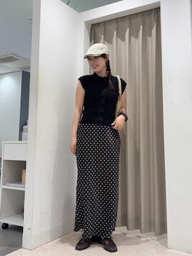 「KBF(ケイビーエフ)のスリーブレスニットシャツ(ニット/セーター、ブラック系)」を使った、Yuiさん(レディース・160cm)の夏コーディネート