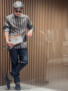 「EMPORIO ARMANI（エンポリオアルマーニ）の【エンポリオ アルマーニ】コンフォートフィットシャツ リヨセル混紡 オールオーバープリント（シャツ/ブラウス、ブルー系）」を使った、じゅんちゃんさん（メンズ・176cm）の夏コーディネート
