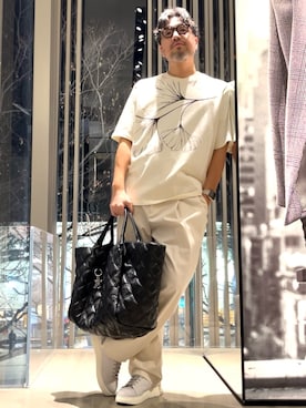 「グラフィックＴ」｜「アイテム（その他）」を使った、じゅんちゃんさん（メンズ・176cm）の冬コーディネート