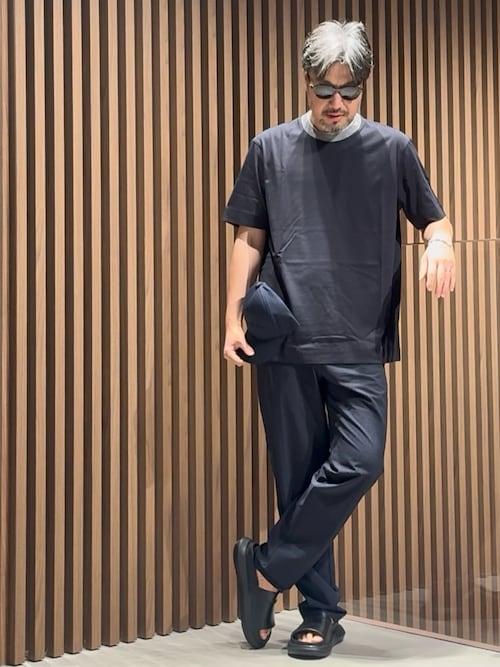 ラフに履いてお洒落♡EMPORIO ARMANI(エンポリオアルマーニ) EMPORIO ARMANIのパンツを使ったコーディネート(ZOZOTOWN Yahoo