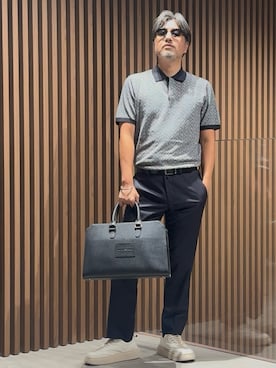「アイテム（ビジネスバッグ）」を使った、じゅんちゃんさん（メンズ・176cm）の秋コーディネート