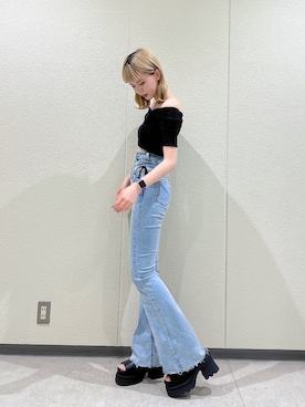 「EMODA（エモダ）のタンクラバーサンダル（サンダル）」を使った、奥野由樹さん（レディース・163cm）の夏コーディネート