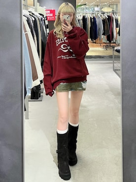 「EMODA（エモダ）のアイテム（スウェット）」を使った、奥野由樹さん（レディース・163cm）の冬コーディネート