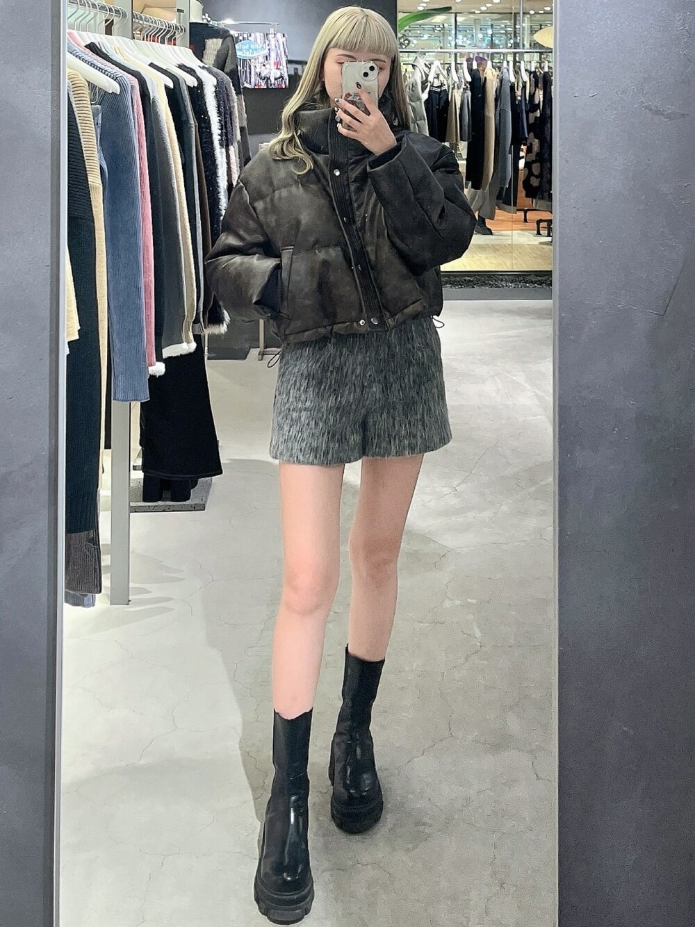 EMODA】 フェイクレザーショートダウン エモダ EMODA フェイク