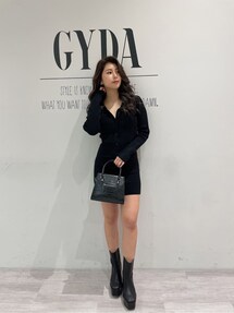 GYDA サイドゴアチャンキーショートブーツ　美品 GYDA サイドゴアチャンキーショートブーツ（ブラック