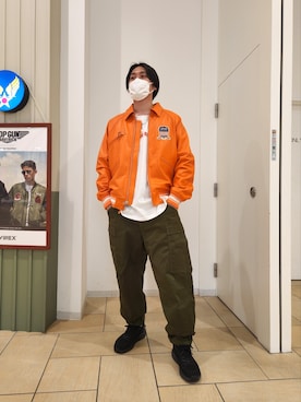 「テラスモール湘南」｜「アイテム（カーゴパンツ）」を使った、SEIJIさん（メンズ・183cm）の夏コーディネート
