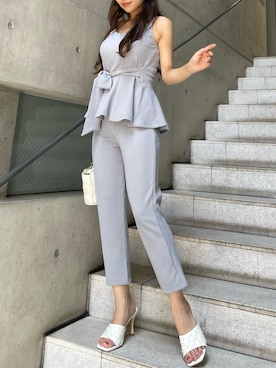 「ぺプラムトップス」｜「アイテム（アンサンブル）」を使った、MEGUMIさん（レディース・155cm）の夏コーディネート
