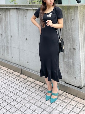 「アイテム（パンプス、グリーン系）」を使った、MEGUMIさん（レディース・155cm）の秋コーディネート