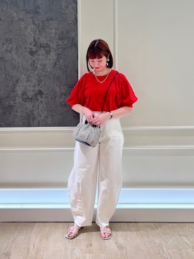 「袖ボリューム」｜「アイテム（アクセサリー）」を使った、katosanpiiiさん（レディース・161cm）の春コーディネート