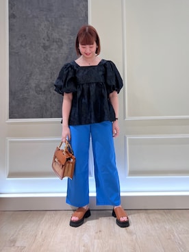 「袖ボリューム」｜「アイテム（スラックス）」を使った、katosanpiiiさん（レディース・161cm）の春コーディネート