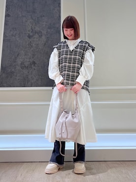 「ベスト×ワンピース」｜「アイテム（ソックス/靴下）」を使った、katosanpiiiさん（レディース・161cm）の冬コーディネート