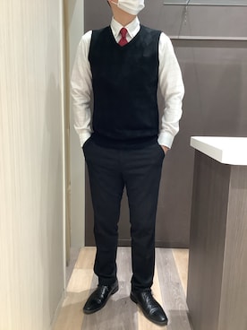 「アイテム（ビジネスシャツ）」を使った、BRICK HOUSE シャツ工房 柿田川サントムーン店さん（メンズ・180cm）の冬コーディネート