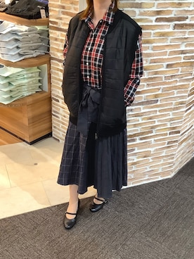 「TOKYO SHIRTS（トウキョウシャツ）のアイテム（ベスト）」を使った、BRICK HOUSE by Tokyo Shirts 春日部イオンモール店さん（レディース・150cm）の秋コーディネート
