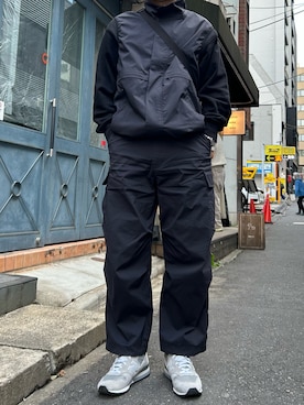 「shiun（シウン）のアイテム（パンツ）」を使った、Tanukiさん（メンズ・168cm）の春コーディネート