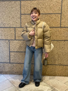 ダウンジャケット/コート（ベージュ系）を使った「黒ブーツ」の人気