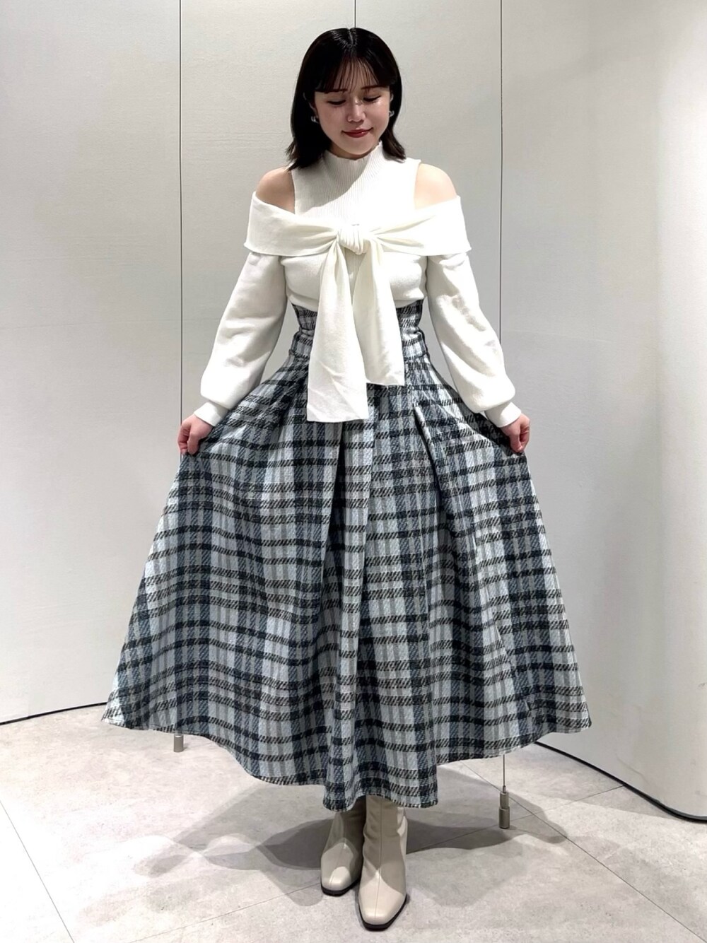 2024.10.21 UP｜ダズリン（dazzlin）、shion、24673039｜RUNWAY