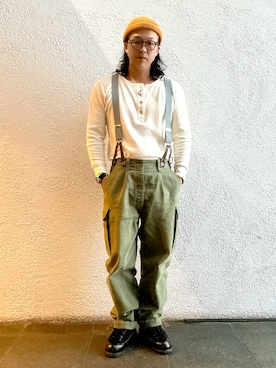 「アイテム（ニットキャップ/ビーニー）」を使った、岩崎タイチさん（メンズ・169cm）の秋コーディネート