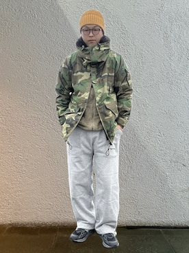 「アイテム（ミリタリージャケット）」を使った、岩崎タイチさん（メンズ・169cm）の冬コーディネート