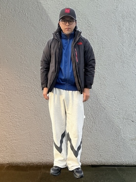 「ノースフェイス」｜「アイテム（その他）」を使った、岩崎タイチさん（メンズ・169cm）の冬コーディネート