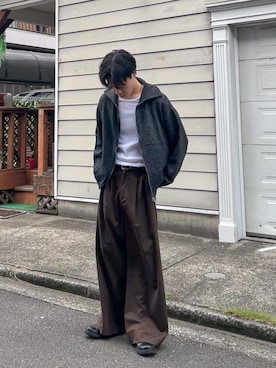 「アイテム（ニット/セーター）」を使った、Ryotaさん（メンズ・180cm）の秋コーディネート