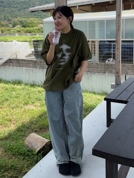 「WISH FOR EVER（ウィッシュフォーエバー）のDRAWCODE GRAPHIC FACE T/ドローコードグラフィックフェイスT（Tシャツ/カットソー、グリーン系）」を使った、あ い のさん（レディース・160cm）の夏コーディネート