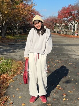 「アイテム（スウェットパンツ）」を使った、あ い のさん（レディース・160cm）の秋コーディネート