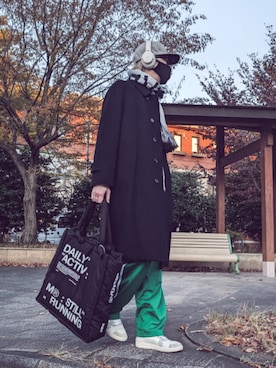 「アイテム（PC・スマホグッズ/家電）」を使った、llilillさん（メンズ・178cm）の冬コーディネート