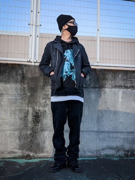 「アイテム（ライダースジャケット）」を使った、llilillさん（メンズ・178cm）の冬コーディネート