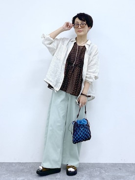 「studio CLIP（スタディオクリップ）の【リネン100%】ドロストストライプシャツ（シャツ/ブラウス、その他）」を使った、えまこさん（レディース・159cm）の春コーディネート