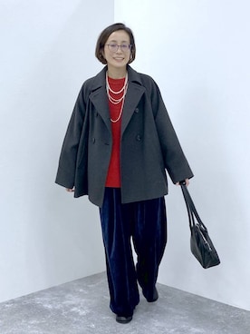 「アイテム（ピーコート）」を使った、えまこさん（レディース・159cm）の秋コーディネート