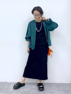 「アイテム（財布）」を使った、えまこさん（レディース・159cm）の夏コーディネート