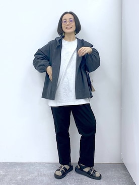 「ソックス」｜「アイテム（その他アウター）」を使った、えまこさん（レディース・159cm）の冬コーディネート