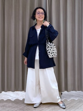 「タンクトップ」｜「アイテム（その他アウター）」を使った、えまこさん（レディース・159cm）の秋コーディネート