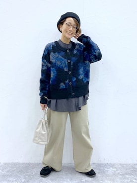 「アイテム（モカシン/デッキシューズ）」を使った、えまこさん（レディース・159cm）の冬コーディネート