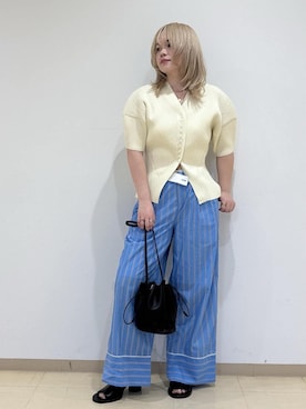 「ADAM ET ROPE'（アダムエロペ）のカバーヒールサンダル（サンダル、ブラック系）」を使った、e.c.8123さん（レディース）の春コーディネート