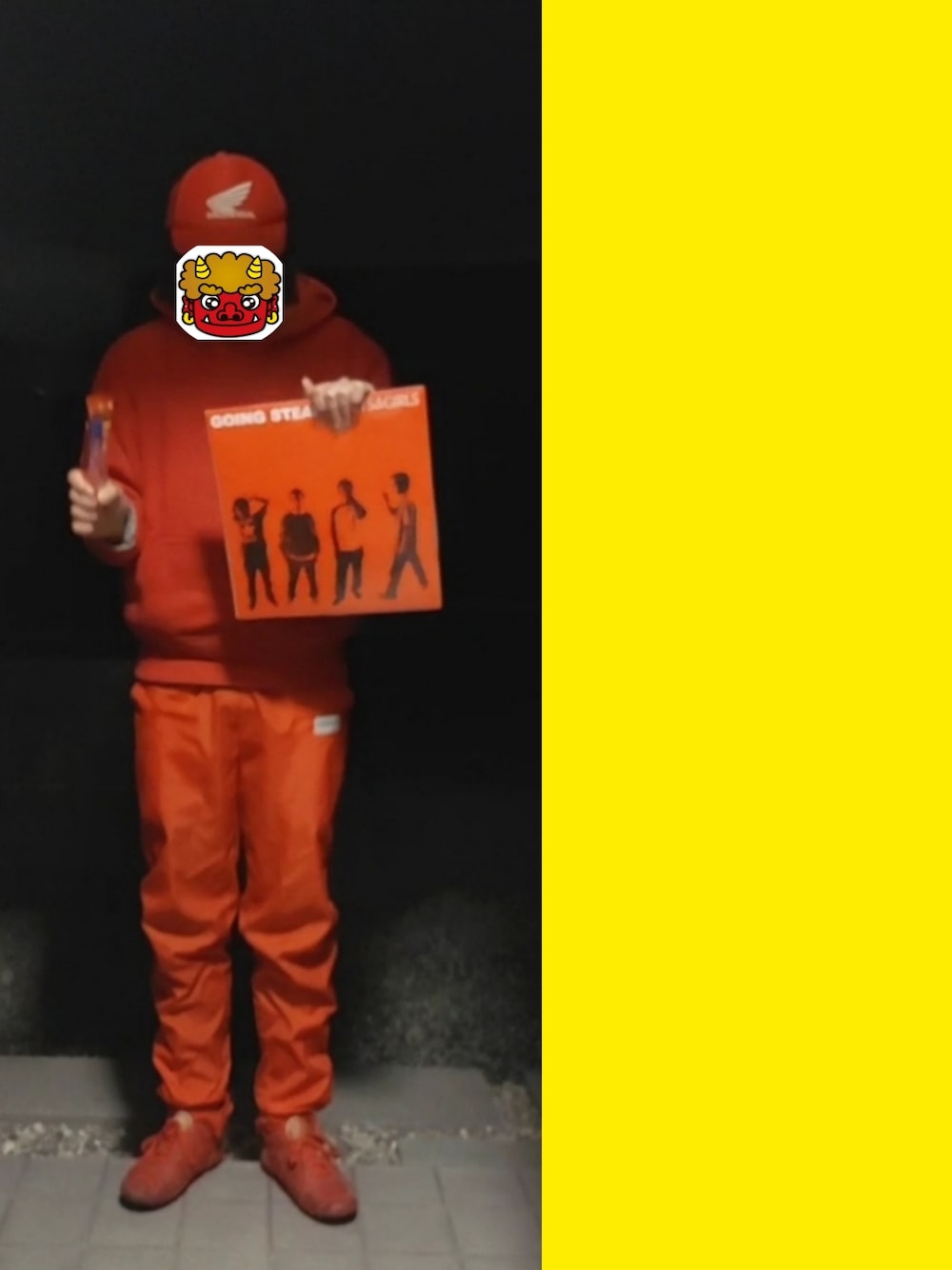 「同色コーデ、スニーカー、NIKE、adidas、ナイロンパンツ、フィルメランジェ、ホンダ、古着、古着MIX、うまい棒、プレミアムうまい棒　明太子味20円、うまい棒いつ値上がりするん？、節分、GOING STEADY、ルコック」｜「HONDAのメッシュキャップ（キャップ、レッド系）」を使った、Neggyさん（メンズ・165cm）の冬コーディネートの1枚目の写真