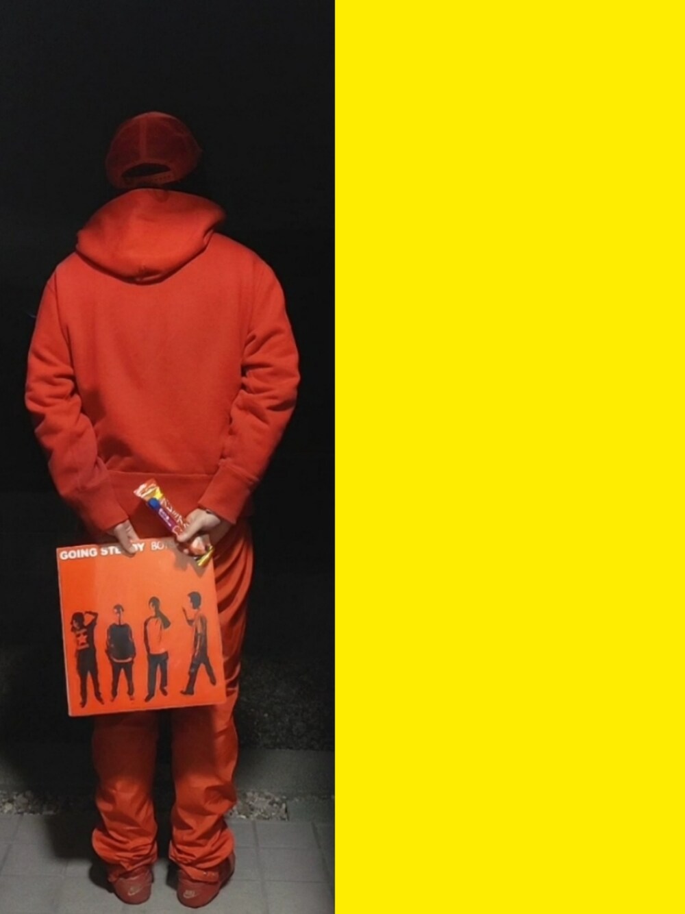 「同色コーデ、スニーカー、NIKE、adidas、ナイロンパンツ、フィルメランジェ、ホンダ、古着、古着MIX、うまい棒、プレミアムうまい棒　明太子味20円、うまい棒いつ値上がりするん？、節分、GOING STEADY、ルコック」｜「HONDAのメッシュキャップ（キャップ、レッド系）」を使った、Neggyさん（メンズ・165cm）の冬コーディネートの2枚目の写真