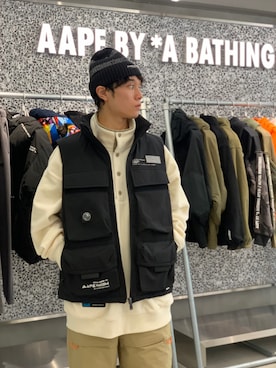 AAPE BY A BATHING APEのダウンベストを使った人気ファッション ...