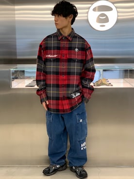 「AAPE BY A BATHING APE（エーエイプバイアベイシングエイプ）のアイテム（パンツ）」を使った、南出 涼太さん（メンズ・170cm）の秋コーディネート