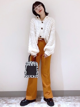 「へザー」｜「アイテム（スラックス）」を使った、どんちゃんさん（レディース・152cm）の秋コーディネート