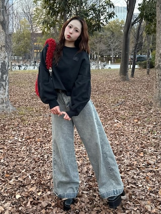 「JORDAN BRAND(ジョーダンブランド)のジョーダン フライト フリース ウィメンズ モッドクロップ クルーネック スウェットシャツ / Jordan Flight Fleece Women's Mod-Crop Crew-Neck Sweatshirt IF1007-010 Black(スウェット)」を使った、りなてぃさん(レディース・150cm)の冬コーディネート