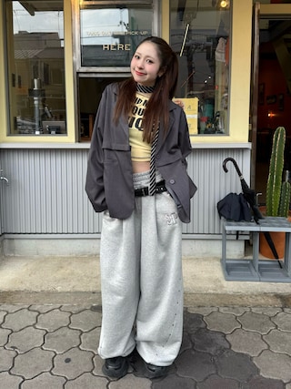 「KHAKIPOINT（カーキポイント）のSteel Stud Sweat Pants (gray)（スウェットパンツ）」を使った、りなてぃさん（レディース・150cm）の春コーディネート