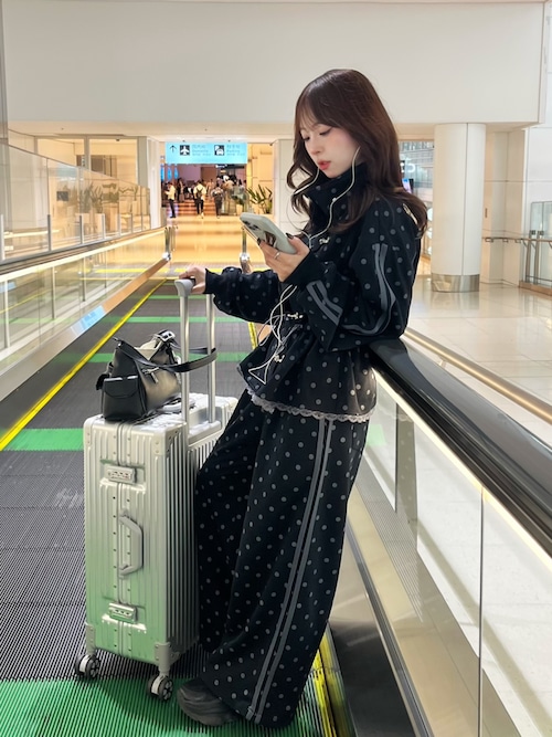 「Amly City(アンリーシティ)のファイヤーマンフックドットパーカー(パーカー)」を使った、りなてぃさん(レディース・150cm)の秋コーディネート