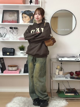 「アイテム（スニーカー）」を使った、りなてぃさん（レディース・150cm）の秋コーディネート