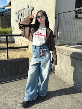 「SLY（スライ）のCOMPACT LOGO PRINT T/SH コンパクト ロゴ プリント Tシャツ 半袖 夏服（Tシャツ/カットソー）」を使った、りなてぃさん（レディース・150cm）の夏コーディネート