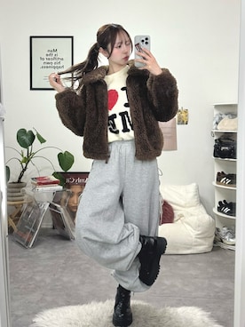 「アイテム（メイクアップ）」を使った、りなてぃさん（レディース・150cm）の冬コーディネート