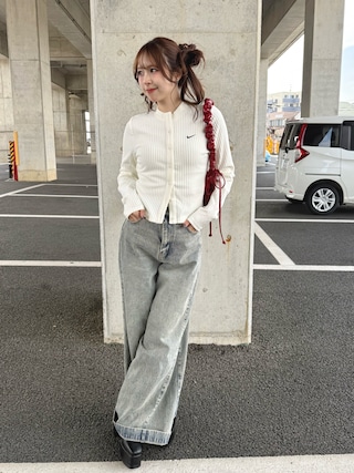 「NIKE(ナイキ)のナイキ スポーツウェア チル ニット ウィメンズ スリム ワイドリブ カーディガン / Nike Sportswear Chill Knit Women's Slim Wide-Ribbed Cardigan IF0235-133 Sail(カーディガン/ボレロ)」を使った、りなてぃさん(レディース・150cm)の春コーディネート
