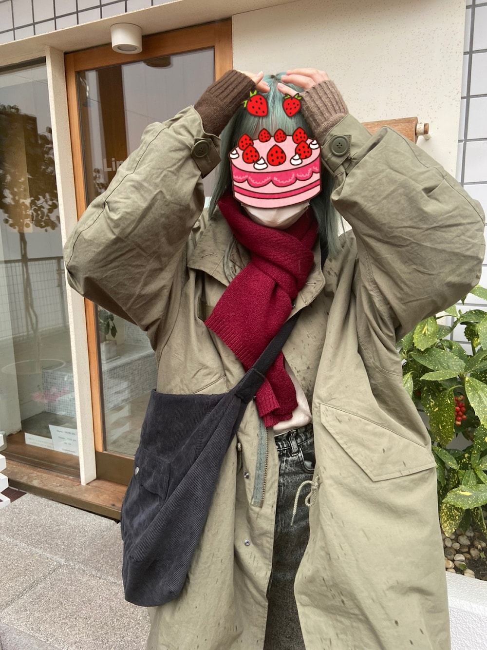 「シンプルコーデ、カジュアルコーデ、デニムパンツ、モッズコート、春カラー、マフラー、FREAK’Ｓ STORE、あったかコーデ、雨の日コーデ、ootd、outfit、古着、プチプラコーデ」｜「FREAK'S STOREの▽【WEB限定】M-65 3WAYライナーセットモッズコート（モッズコート、グリーン系）」を使った、oolong2さん（レディース・163cm）の冬コーディネートの1枚目の写真